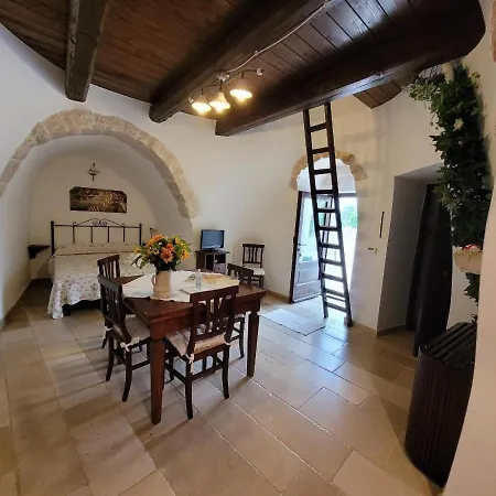 La Trullesa Aparthotel *