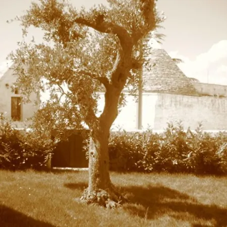 Aparthotel La Trullesa