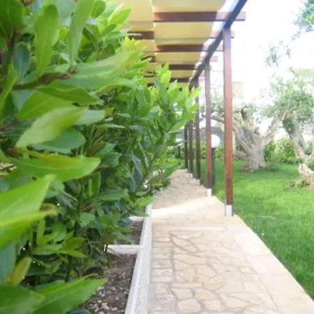 La Trullesa Aparthotel